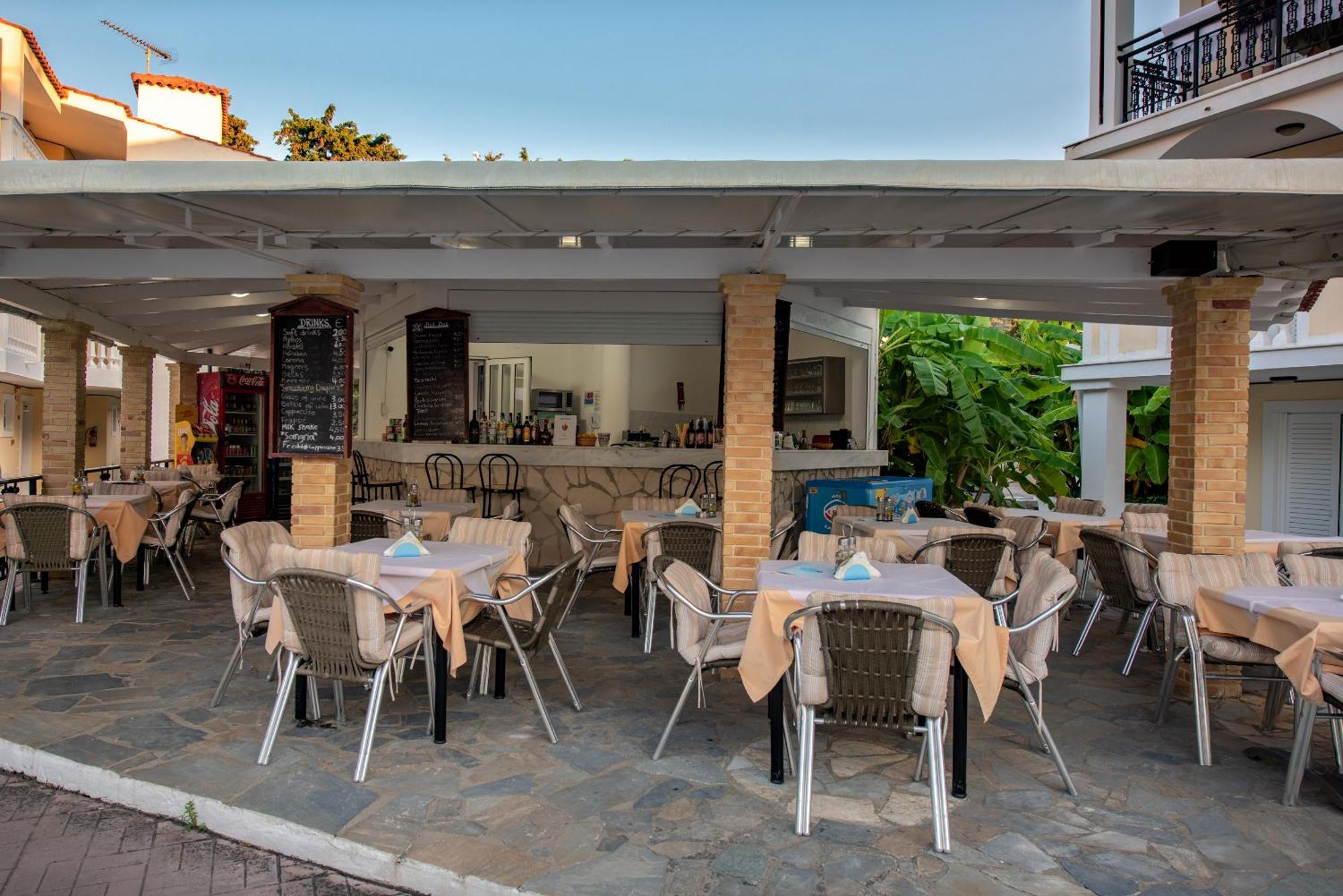 Porto Iliessa Hotel Argassi Buitenkant foto