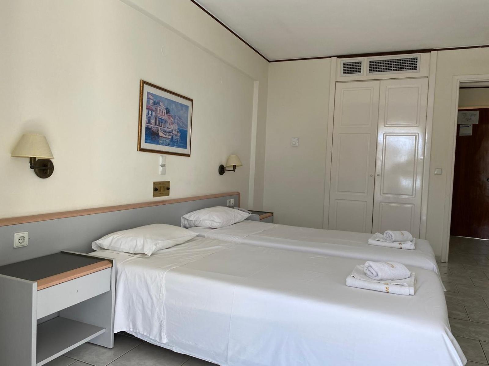 Porto Iliessa Hotel Argassi Buitenkant foto